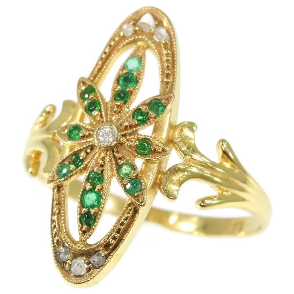 Charming Victorian gold ring with diamonds and green stones